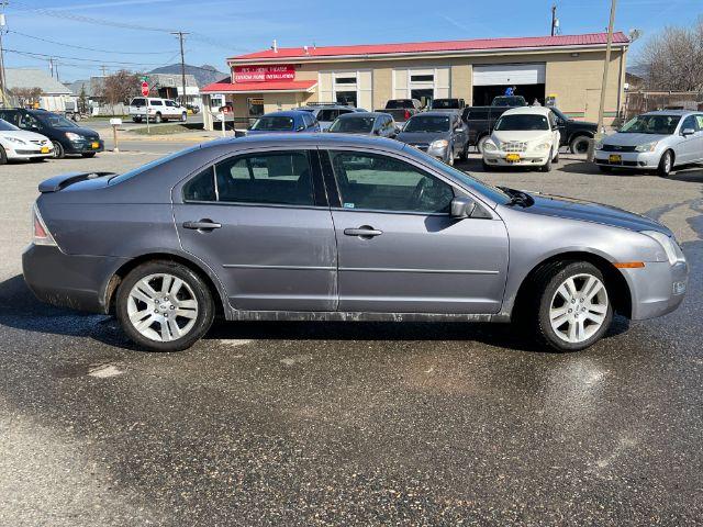 2007 Ford Fusion V6 SEL AWD (3FAHP021X7R) with an 3.0L V6 DOHC 24V engine, located at 1821 N Montana Ave., Helena, MT, 59601, 0.000000, 0.000000 - Photo #3