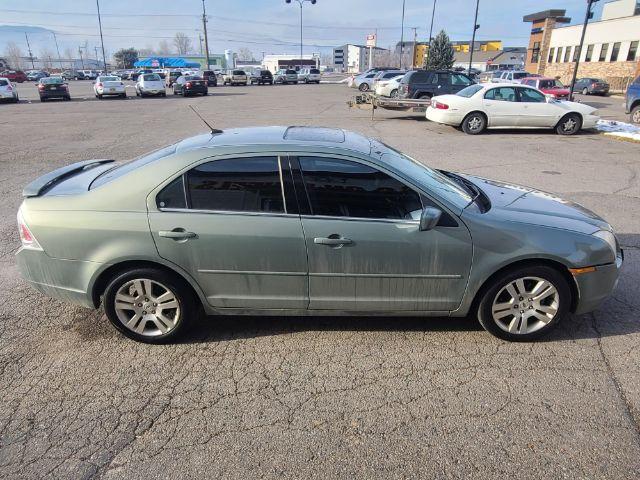 2008 Ford Fusion V6 SEL AWD (3FAHP02108R) with an 3.0L V6 DOHC 24V engine, located at 1800 West Broadway, Missoula, 59808, (406) 543-1986, 46.881348, -114.023628 - Photo #2