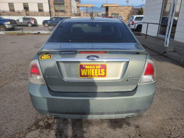 2008 Ford Fusion V6 SEL AWD (3FAHP02108R) with an 3.0L V6 DOHC 24V engine, located at 1800 West Broadway, Missoula, 59808, (406) 543-1986, 46.881348, -114.023628 - Photo #4