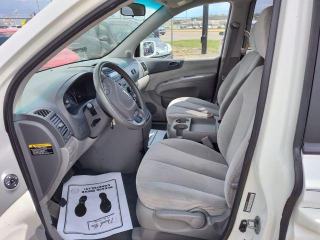 2008 Clear White Kia Sedona LX LWB (KNDMB233686) with an 3.8L V6 DOHC 24V engine, 5-Speed Automatic transmission, located at 4801 10th Ave S,, Great Falls, MT, 59405, 0.000000, 0.000000 - Photo #8