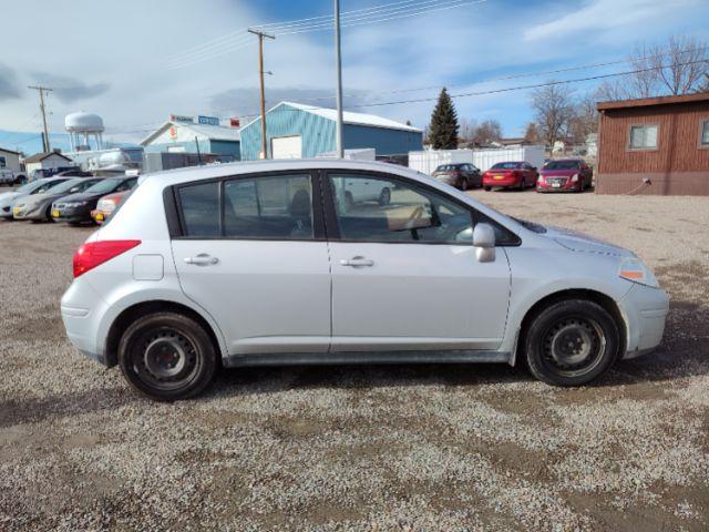 2011 Nissan Versa 1.8 SL Hatchback (3N1BC1CP9BL) with an 1.8L L4 DOHC 16V engine, 6 Speed Manual Trans transmission, located at 4801 10th Ave S,, Great Falls, MT, 59405, 0.000000, 0.000000 - Photo #5