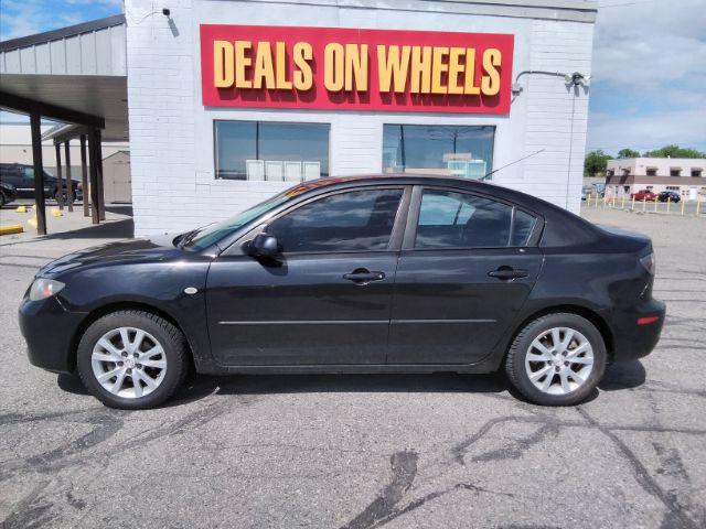 2007 Mazda MAZDA3 i Touring 4-Door (JM1BK32F671) with an 2.0L L4 DOHC 16V engine, located at 1821 N Montana Ave., Helena, MT, 59601, 46.603447, -112.022781 - Photo #1