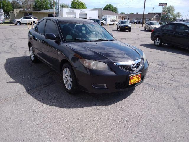 2007 Mazda MAZDA3 i Touring 4-Door (JM1BK32F671) with an 2.0L L4 DOHC 16V engine, located at 1821 N Montana Ave., Helena, MT, 59601, 46.603447, -112.022781 - Photo #6