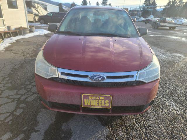 2009 Ford Focus SE Sedan (1FAHP35N39W) with an 2.0L L4 DOHC 16V engine, located at 1800 West Broadway, Missoula, 59808, (406) 543-1986, 46.881348, -114.023628 - Photo #1