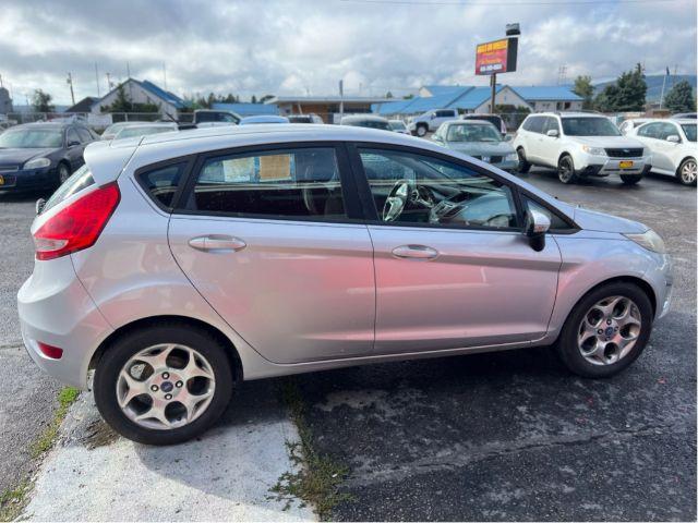 2012 Ford Fiesta SES Hatchback (3FADP4FJ5CM) with an 1.6L L4 DOHC 16V engine, located at 601 E. Idaho St., Kalispell, MT, 59901, 0.000000, 0.000000 - Photo #5
