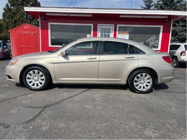 2014 Chrysler 200 LX (1C3CCBAB4EN) with an 2.4L L4 DOHC 16V engine, 6-Speed Automatic transmission, located at 601 E. Idaho St., Kalispell, MT, 59901, (406) 300-4664, 0.000000, 0.000000 - Photo #1