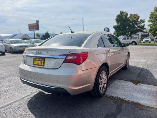 2014 Chrysler 200 LX (1C3CCBAB4EN) with an 2.4L L4 DOHC 16V engine, 6-Speed Automatic transmission, located at 601 E. Idaho St., Kalispell, MT, 59901, 48.203983, -114.308662 - Photo #4