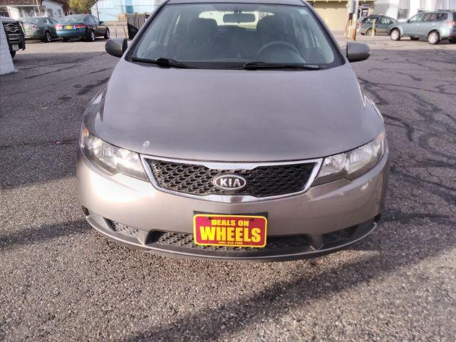 2012 Kia Forte 5-Door EX (KNAFU5A25C5) with an 2.0L L4 DOHC 16V engine, located at 4047 Montana Ave., Billings, MT, 59101, 45.770847, -108.529800 - Photo #2