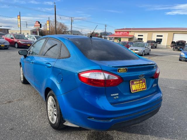 2015 Ford Fiesta SE Sedan (3FADP4BE9FM) with an 1.0L L3 engine, located at 1821 N Montana Ave., Helena, MT, 59601, 46.603447, -112.022781 - Photo #2