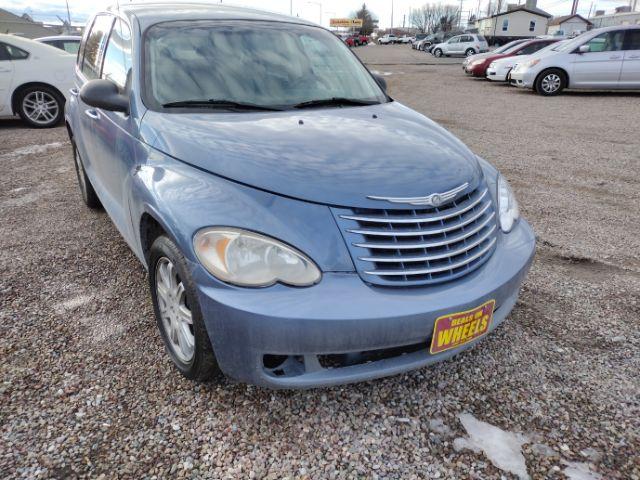 2007 Chrysler PT Cruiser Touring Edition (3A4FY58B37T) with an 2.4L L4 DOHC 16V engine, located at 4801 10th Ave S,, Great Falls, MT, 59405, 47.494347, -111.229942 - Photo #6