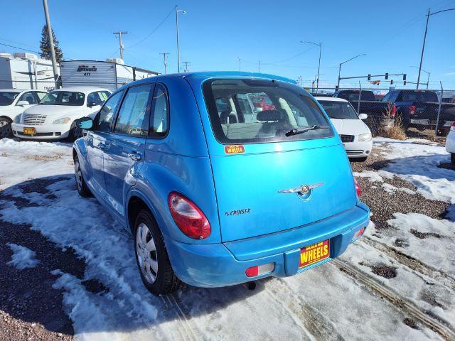 2009 Chrysler PT Cruiser Base (3A8FY48979T) with an 2.4L L4 DOHC 16V engine, located at 4801 10th Ave S,, Great Falls, MT, 59405, 47.494347, -111.229942 - Photo #2
