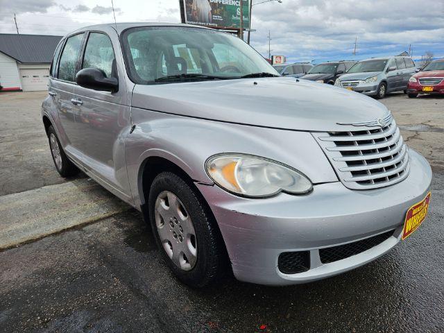 2009 Chrysler PT Cruiser Base (3A8FY48989T) with an 2.4L L4 DOHC 16V engine, located at 601 E. Idaho St., Kalispell, MT, 59901, 48.203983, -114.308662 - Photo #6