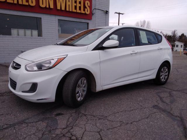 2016 Hyundai Accent SE 5-Door 6A (KMHCT5AE0GU) with an 1.6L L4 DOHC 16V engine, 6-Speed Automatic transmission, located at 4047 Montana Ave., Billings, MT, 59101, 45.770847, -108.529800 - Photo #0
