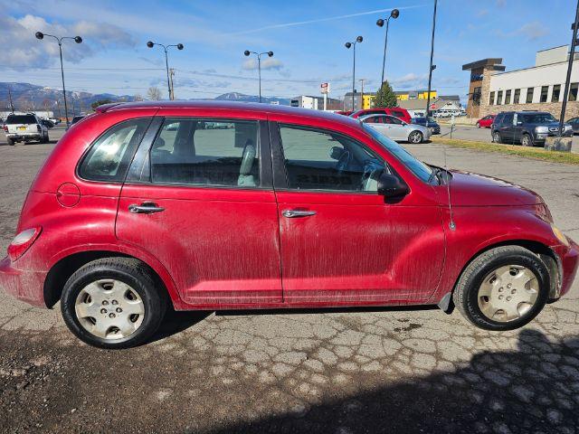 2009 Chrysler PT Cruiser Base (3A8FY48939T) with an 2.4L L4 DOHC 16V engine, located at 1800 West Broadway, Missoula, 59808, (406) 543-1986, 46.881348, -114.023628 - Photo #2