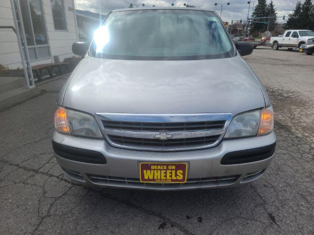 2004 Chevrolet Venture LS Ext. (1GNDX03E84D) with an 3.4L V6 OHV 12V engine, 4-Speed Automatic transmission, located at 1800 West Broadway, Missoula, 59808, (406) 543-1986, 46.881348, -114.023628 - Photo #1