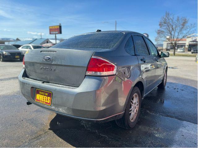 2011 Ford Focus SE Sedan (1FAHP3FN1BW) with an 2.0L L4 DOHC 16V engine, located at 601 E. Idaho St., Kalispell, MT, 59901, 48.203983, -114.308662 - Photo #4