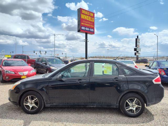 2010 Ford Focus SE Sedan (1FAHP3FN6AW) with an 2.0L L4 DOHC 16V engine, located at 4801 10th Ave S,, Great Falls, MT, 59405, 47.494347, -111.229942 - Photo #1