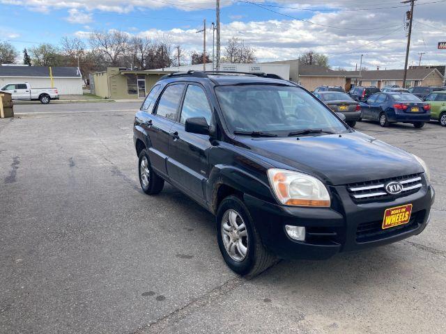 2005 Kia Sportage LX V6 4WD (KNDJE723657) with an 2.7L V6 DOHC 24V engine, 4-Speed Automatic transmission, located at 4047 Montana Ave., Billings, MT, 59101, 45.770847, -108.529800 - Photo #1