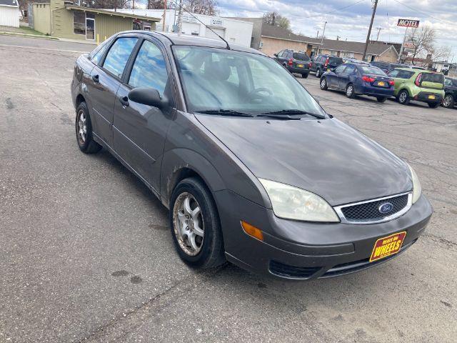 2006 Ford Focus ZX4 SE (1FAFP34N86W) with an 2.0L L4 DOHC 16V engine, located at 4047 Montana Ave., Billings, MT, 59101, 45.770847, -108.529800 - Photo #4