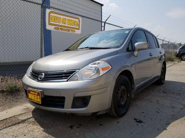 photo of 2011 Nissan Versa