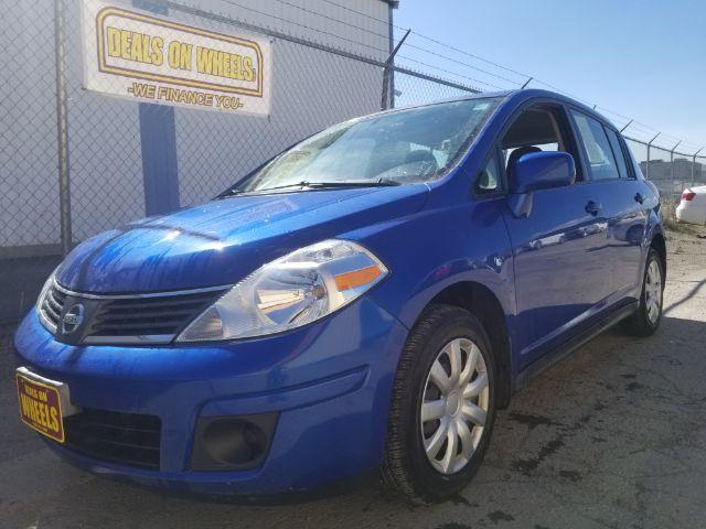 photo of 2009 Nissan Versa 1.8S